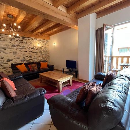 The Stable House Bourg D'Oisans -Bike/Hike/Ski Le Bourg-dʼOisans Dış mekan fotoğraf