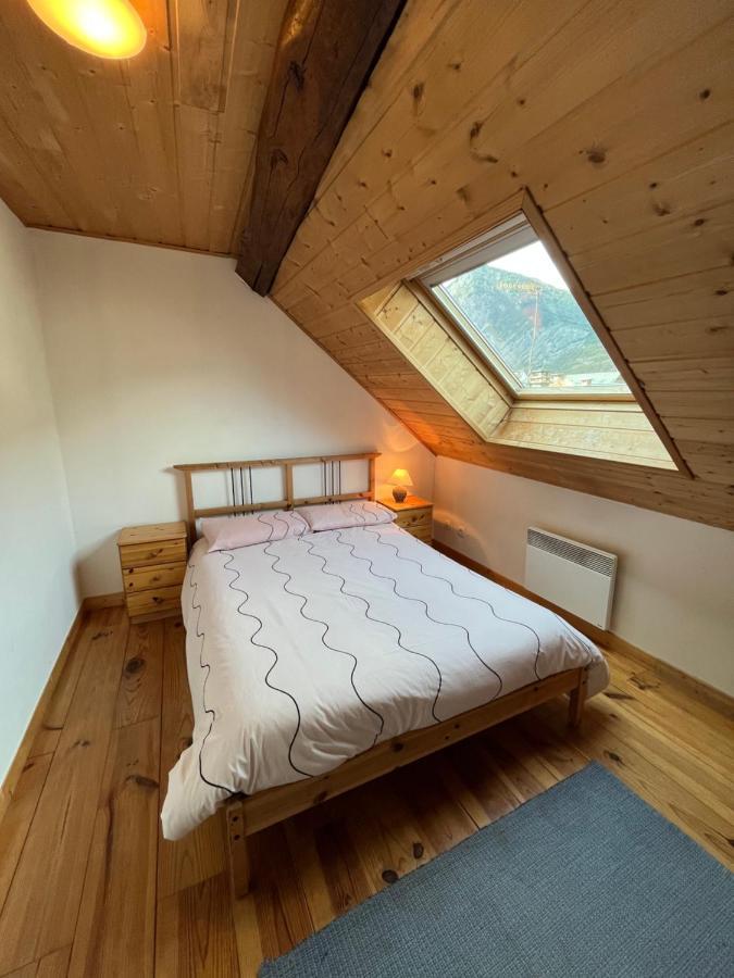 The Stable House Bourg D'Oisans -Bike/Hike/Ski Le Bourg-dʼOisans Dış mekan fotoğraf